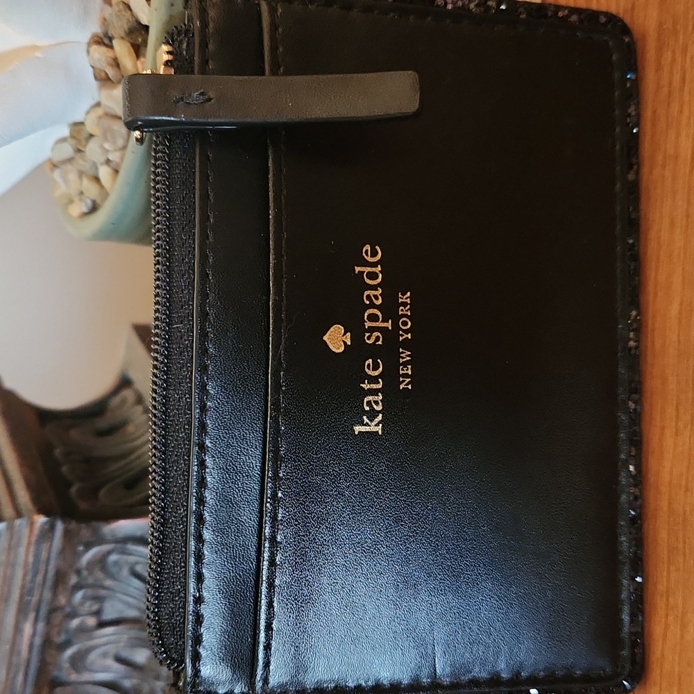 Kate Spade black card holder - Picture 5 of 5
